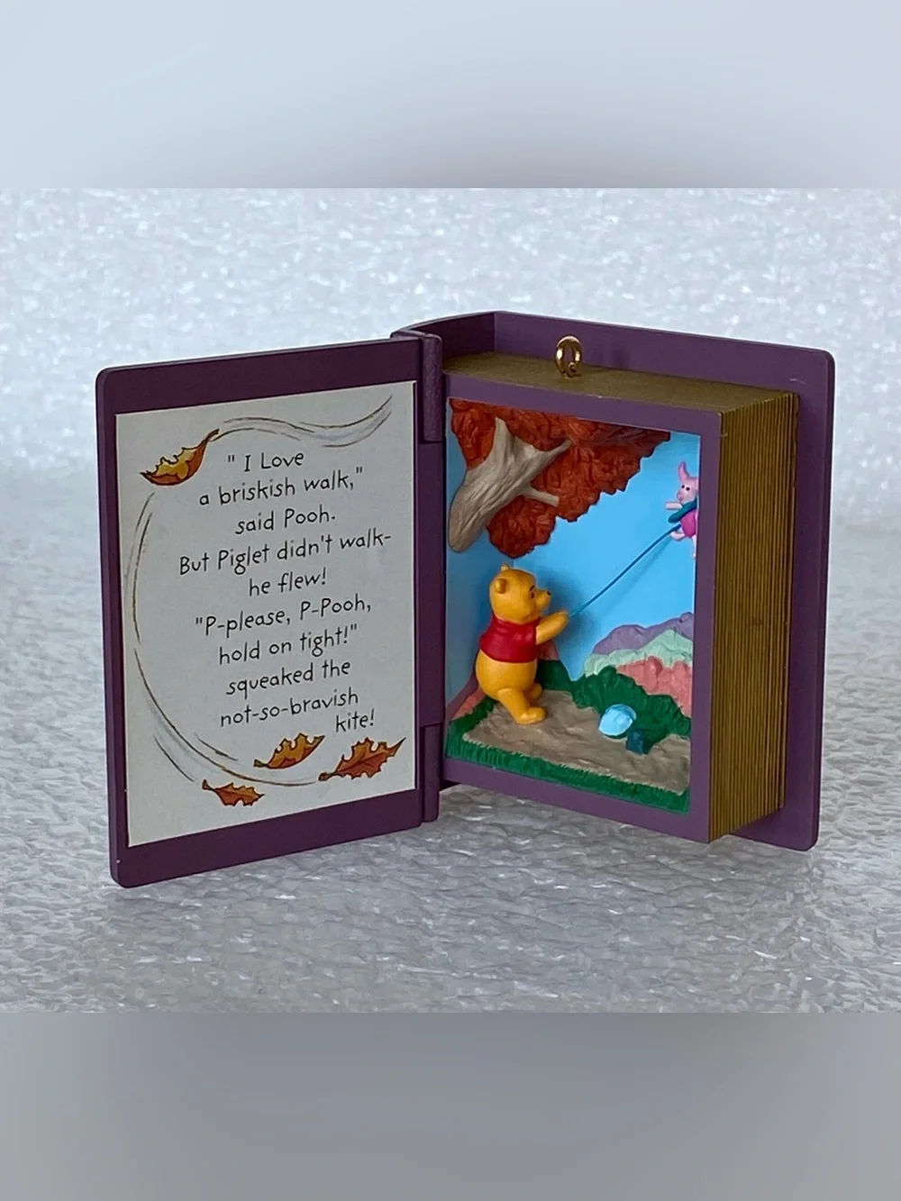 Vintage 2000 Hallmark Keepsake Ornament Winnie The Pooh 